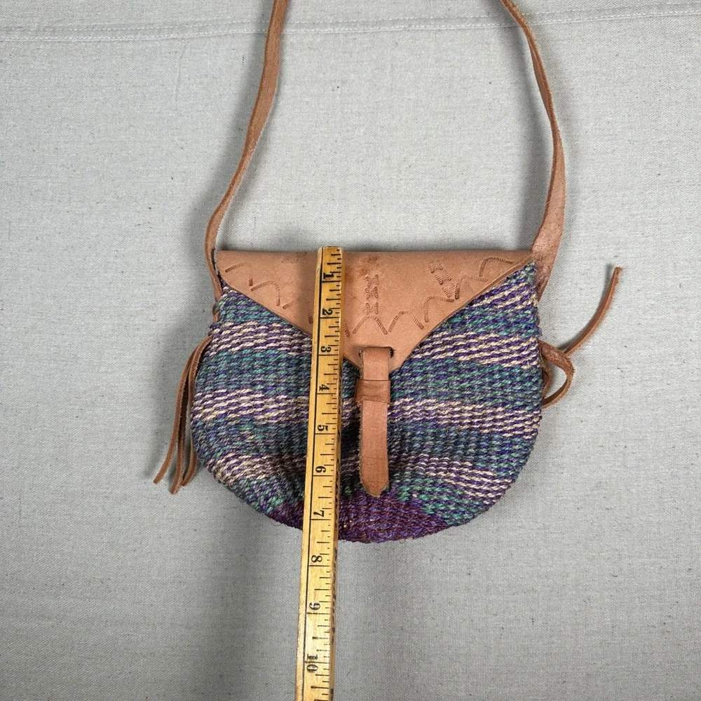 Vintage‎ Handwoven Sisal Leather Flap Crossbody Bag Purple Green Boho Festival